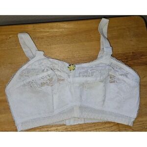 Vtg 60s Bullet Bra Figurette Size 28EE‎ Nursing White Lace Pin-up Style 526 NOS